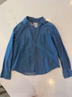 C&C California Kids Blue Denim Button-Up Shirt ( NEVER BEEN WORN)